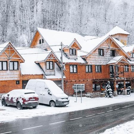 Apartman Pustolov - Stara Planina Crni Vrh Esterno foto